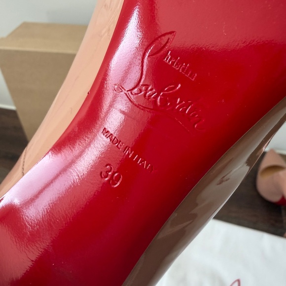 Christian Louboutin So Kate Beige Patent 120 Heels - Picture 9 of 9